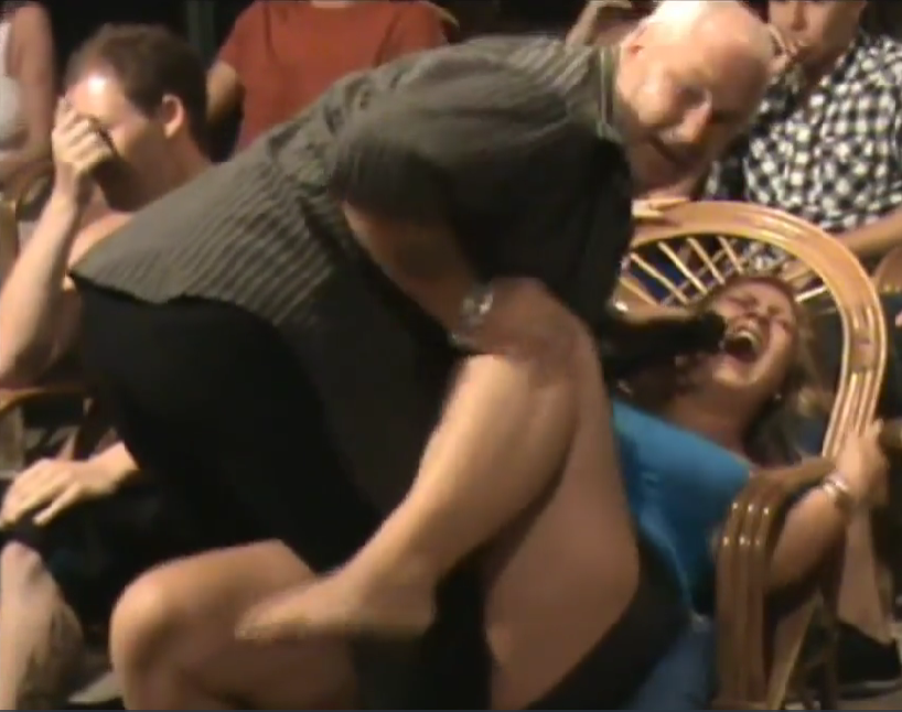 This Dude Is Real: Hypnotist Gives Girl Best Orgasm !
